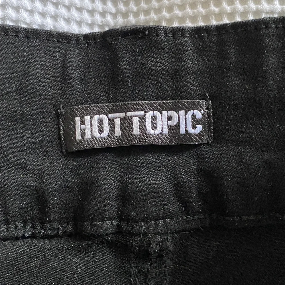 3 for 15$! Hot Topic Black High Waist Punk Booty Shorts with Zippers & loops. - Picture 4 of 6